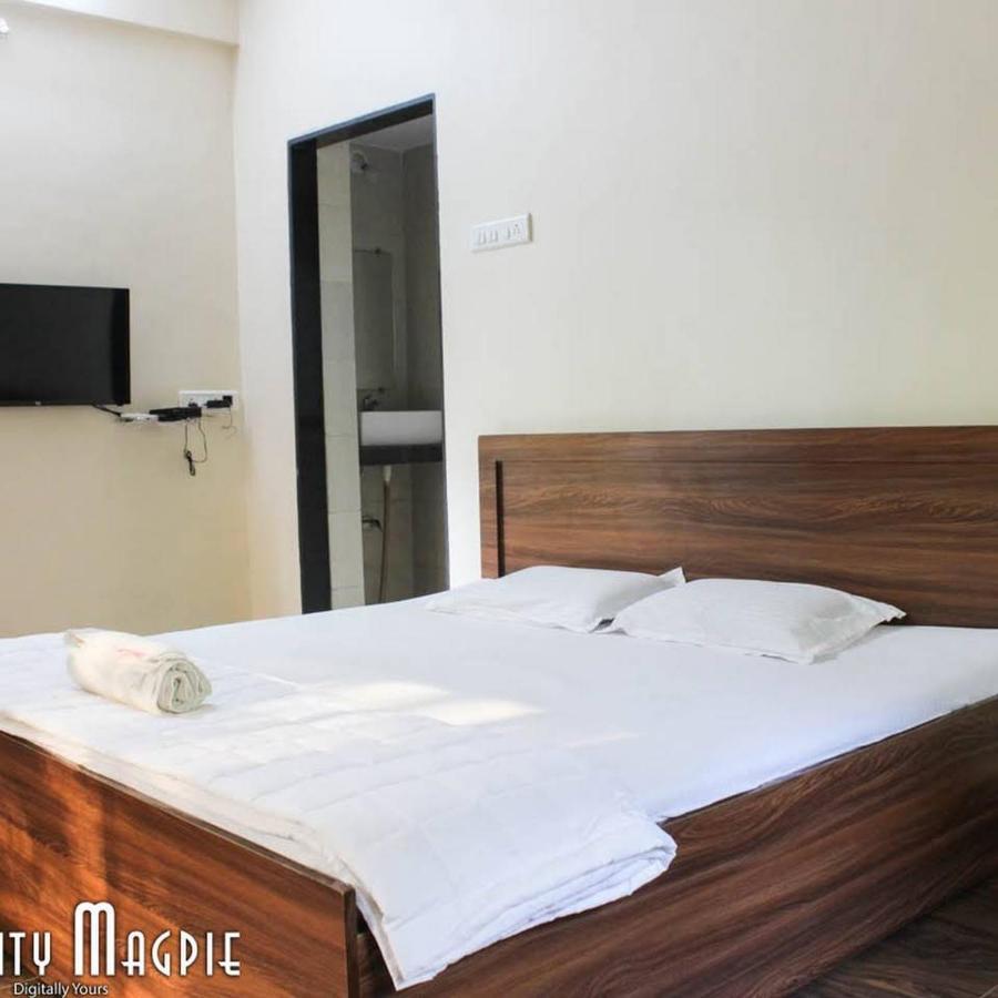 Orchid Anant Holidays อลีบาก ภายนอก รูปภาพ