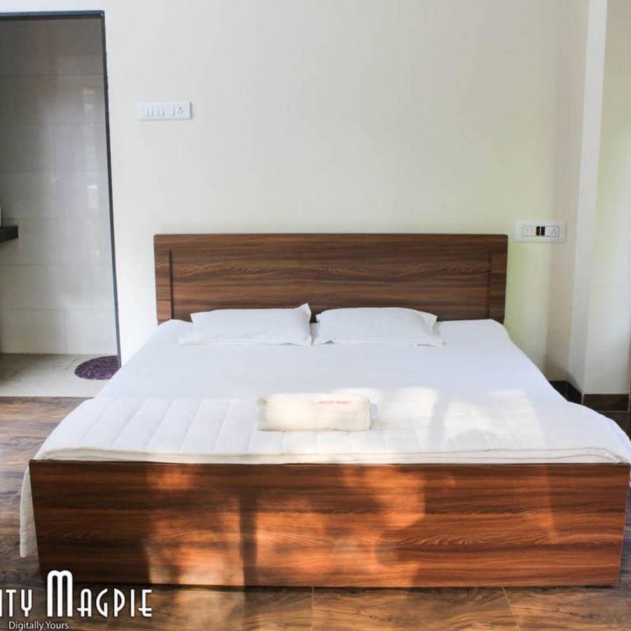 Orchid Anant Holidays อลีบาก ภายนอก รูปภาพ